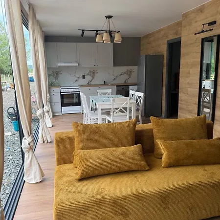 Къмпинг еко *